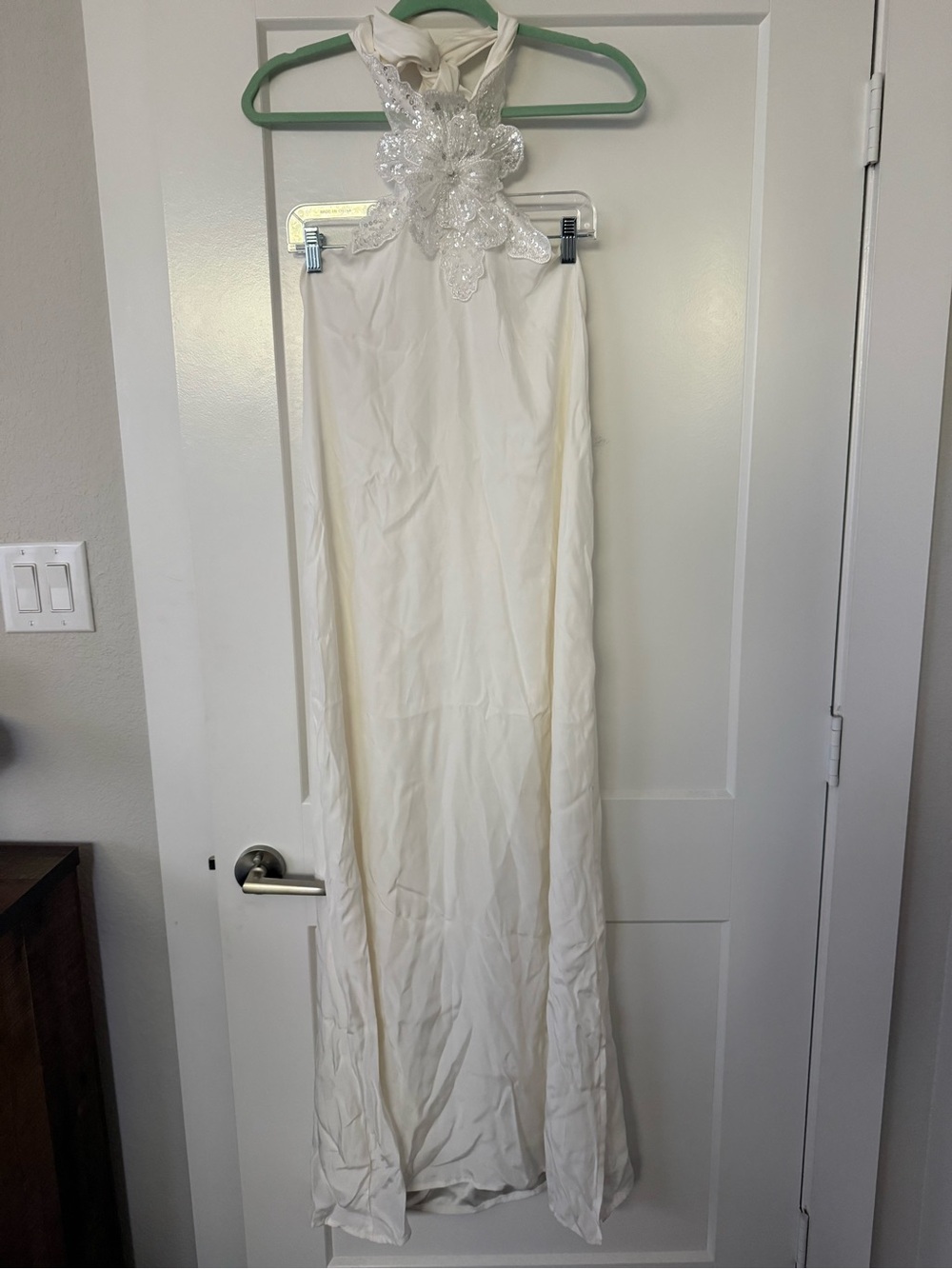 Sisters the label SIENNA GOWN